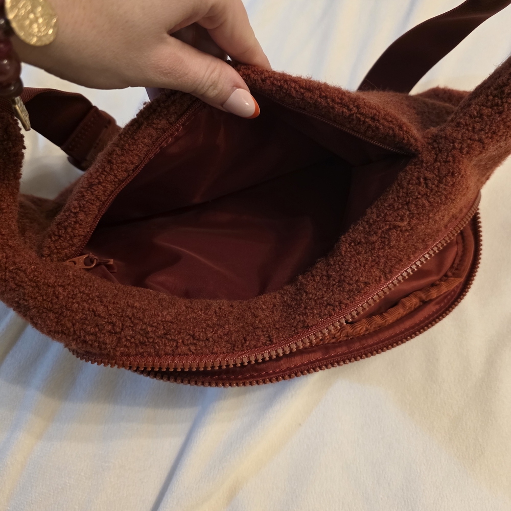 lululemon athletica Belt Bag - Picture 7 of 7